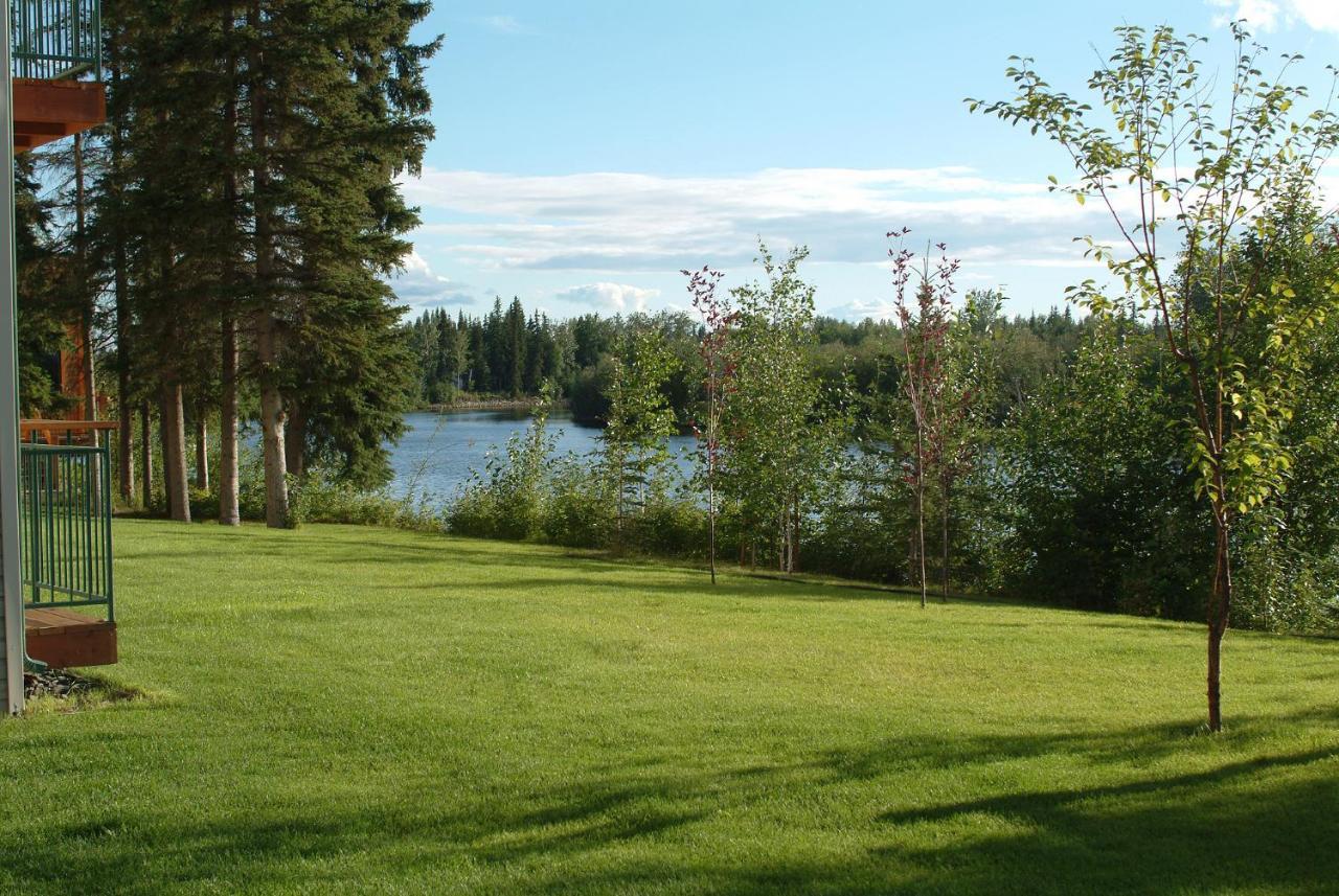 Pike'S Waterfront Lodge Fairbanks Exterior photo